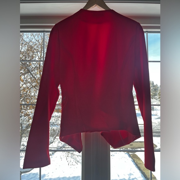 Red blazer - Picture 4 of 4